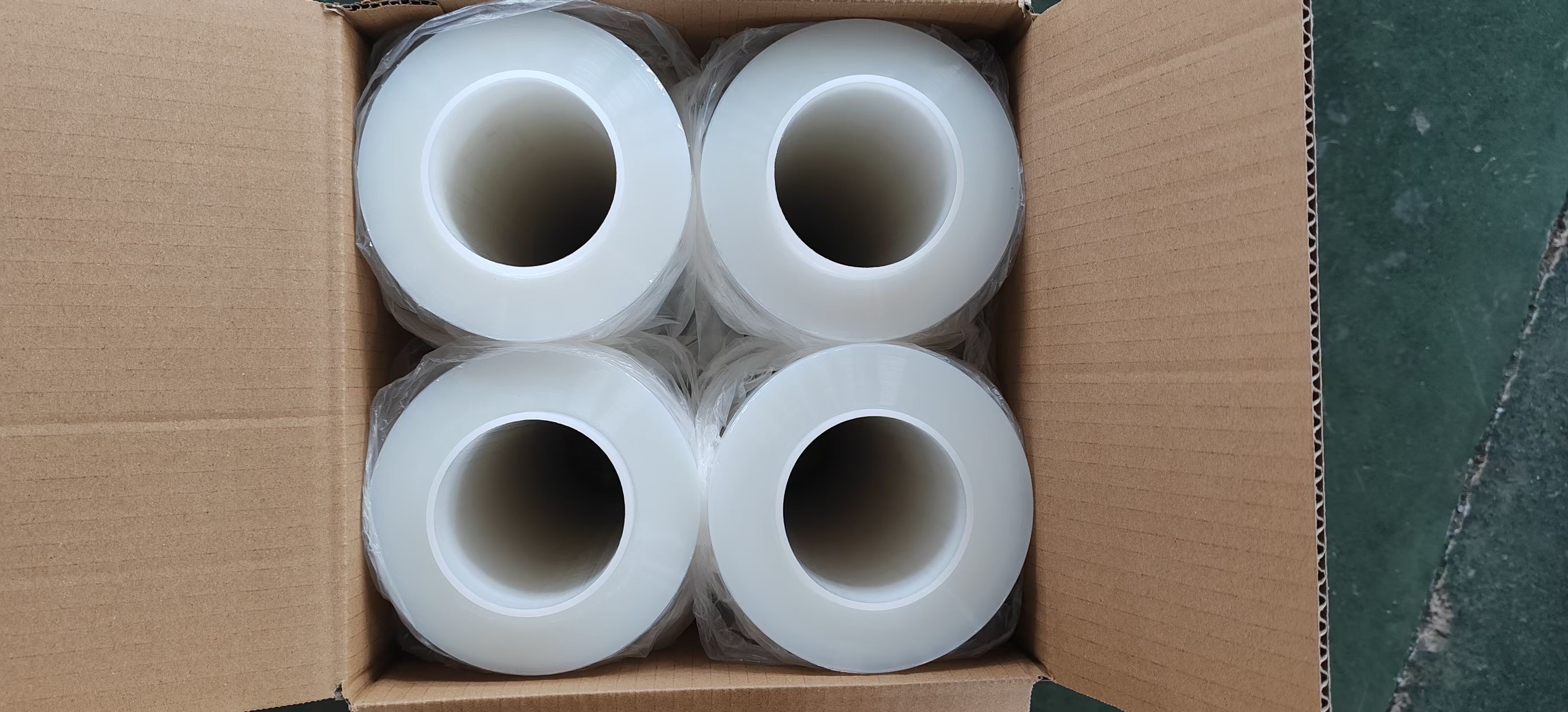 plastic core