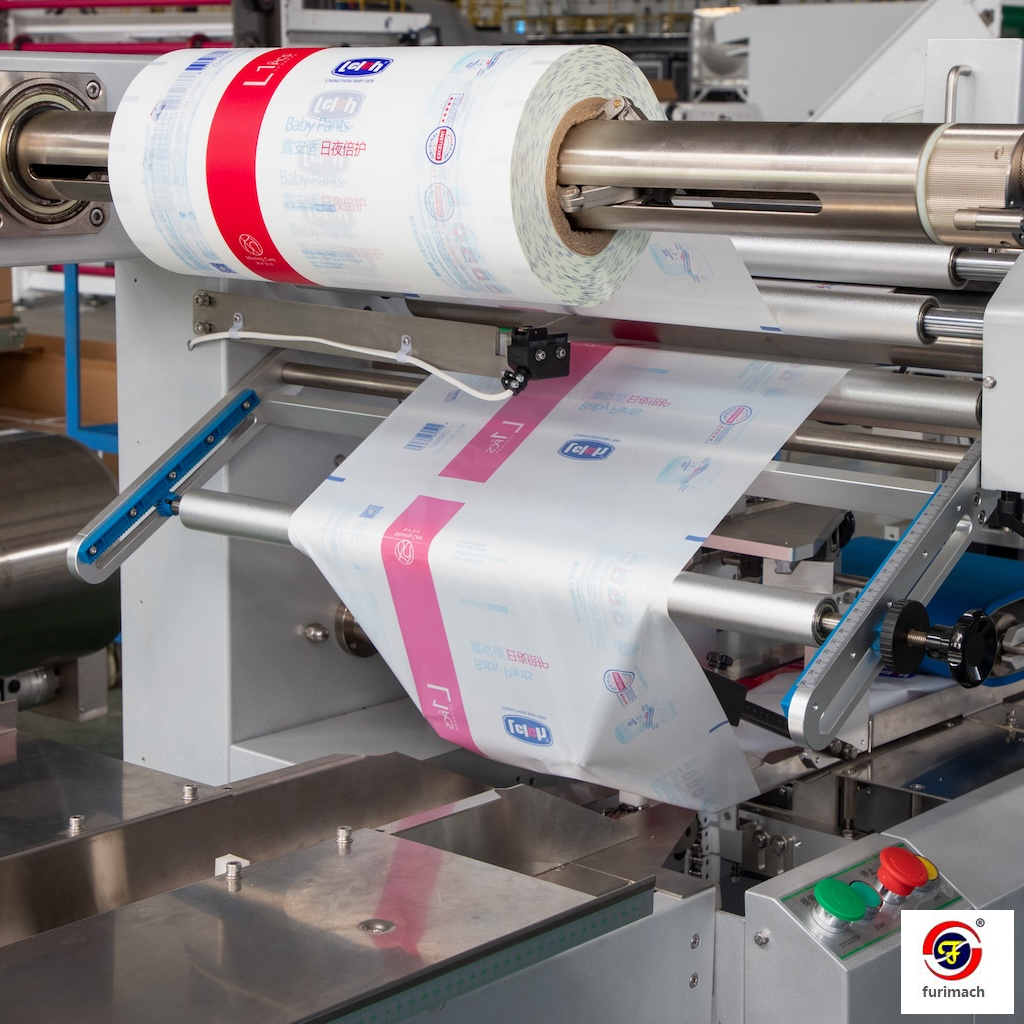 FR-ZS350 Pillow Type Tape Roll Packing Machine 