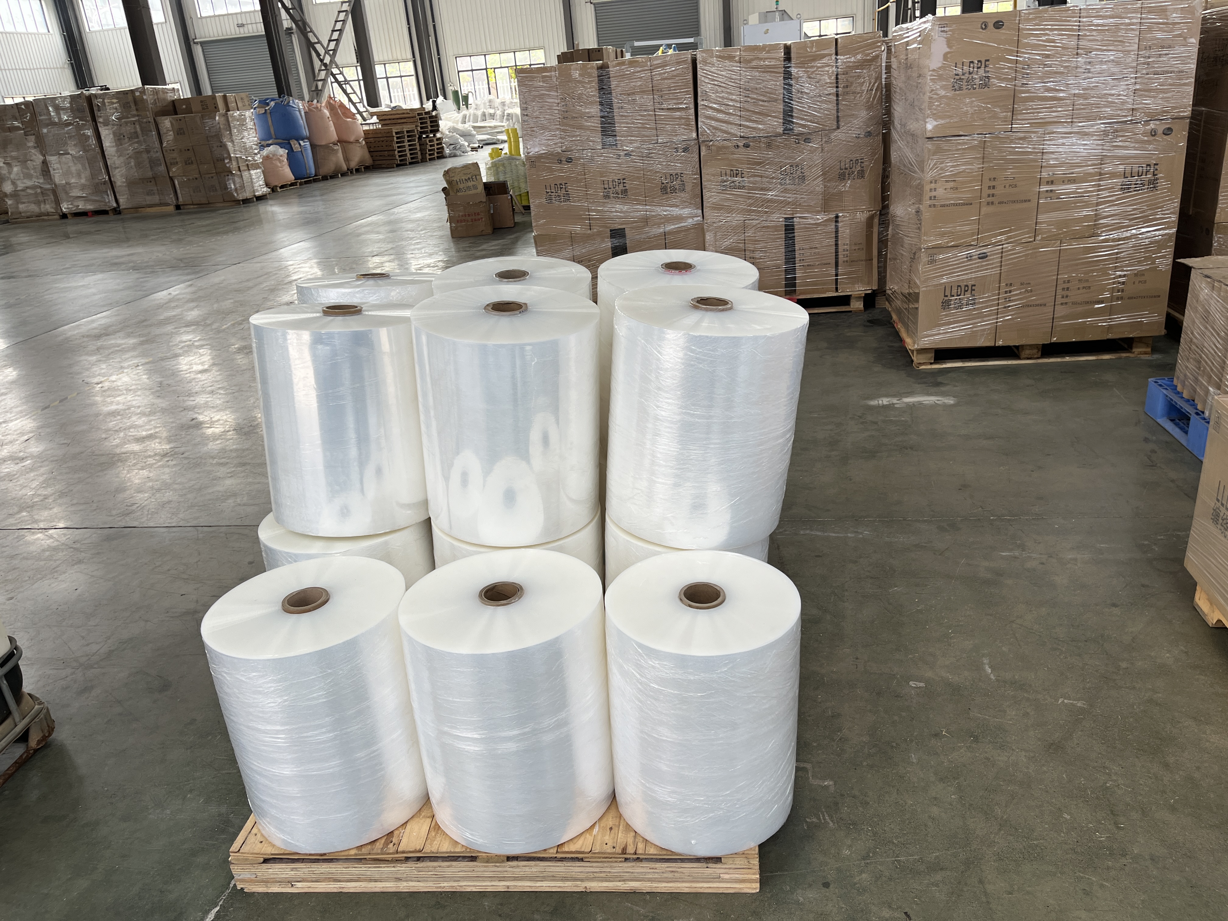 stretch film jumbo