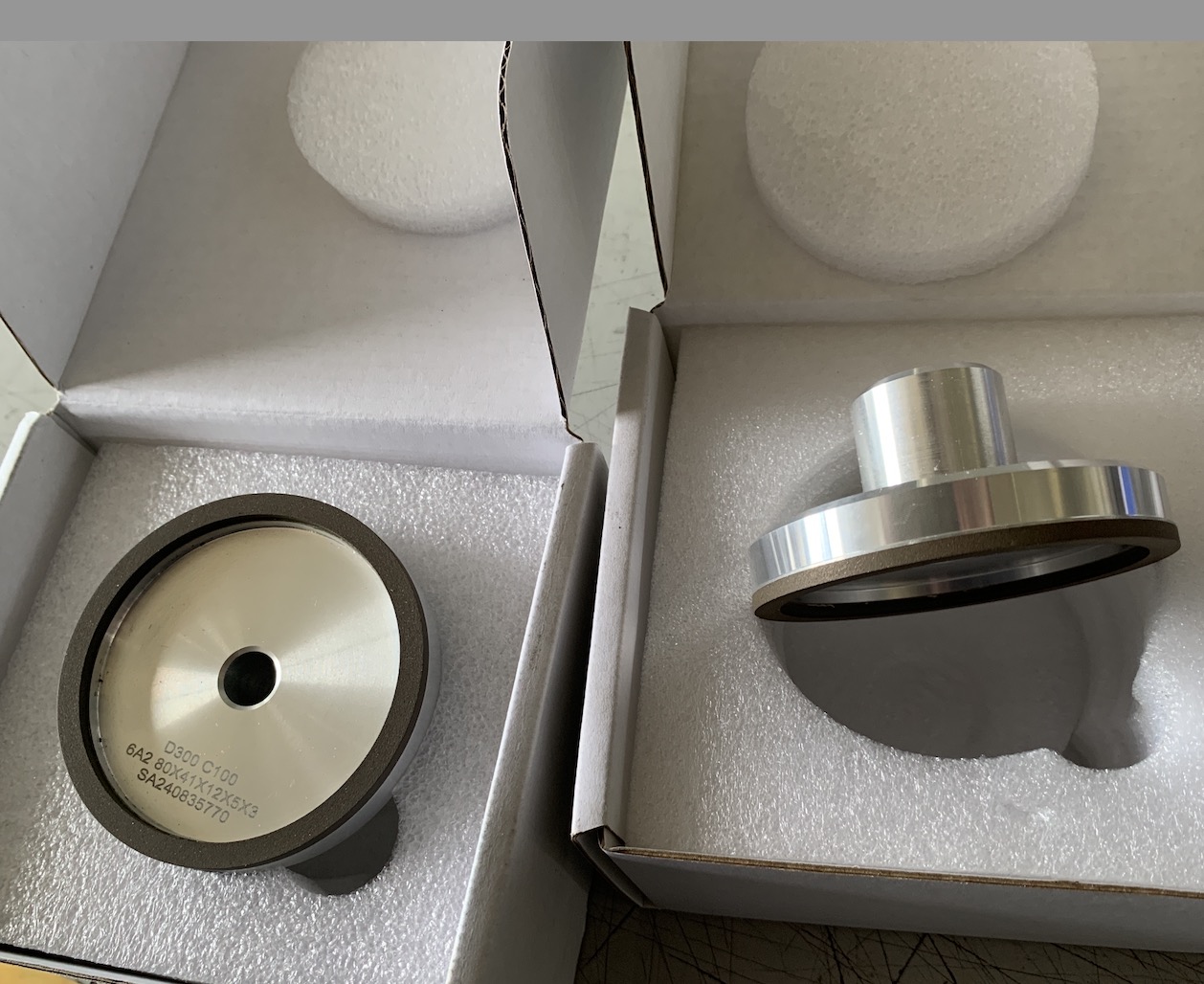Diamond grinding disc